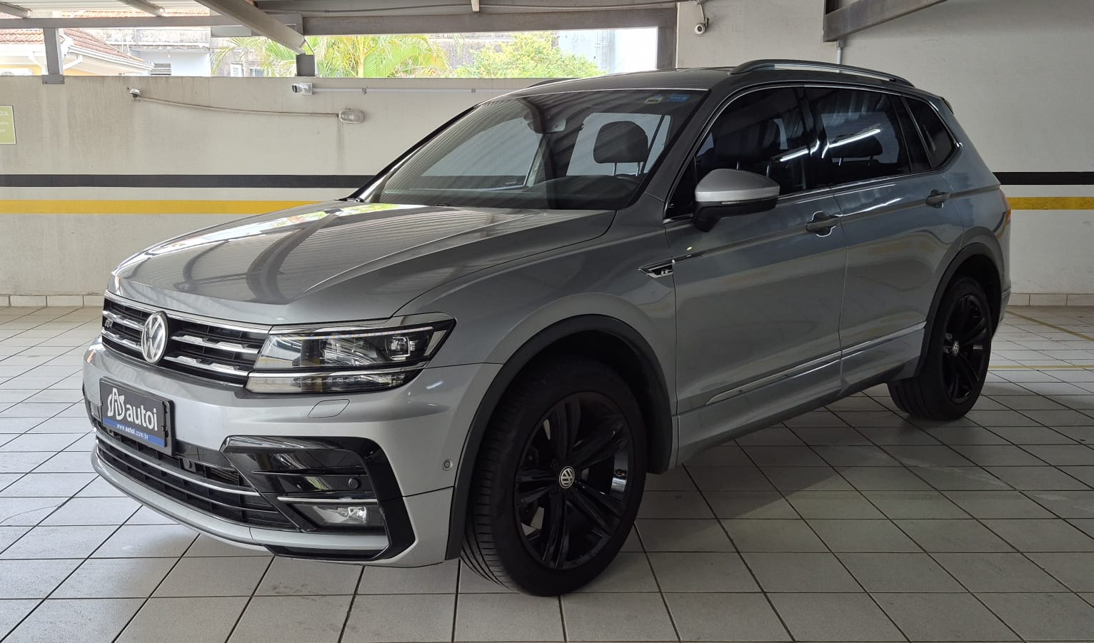 VW/ Tiguan Allspace RL 2019 - 2.0 TSI - 220 CV - Revisado | AutoI ...
