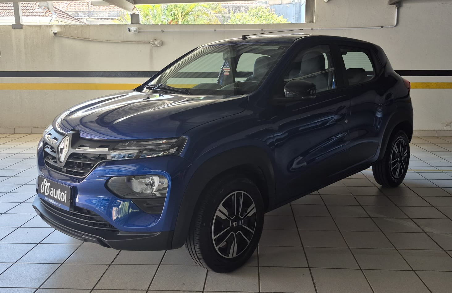 Renaut Kwid Intense 2025 - 1.0 Flex - Único dono - Apenas 23.000 KM ...